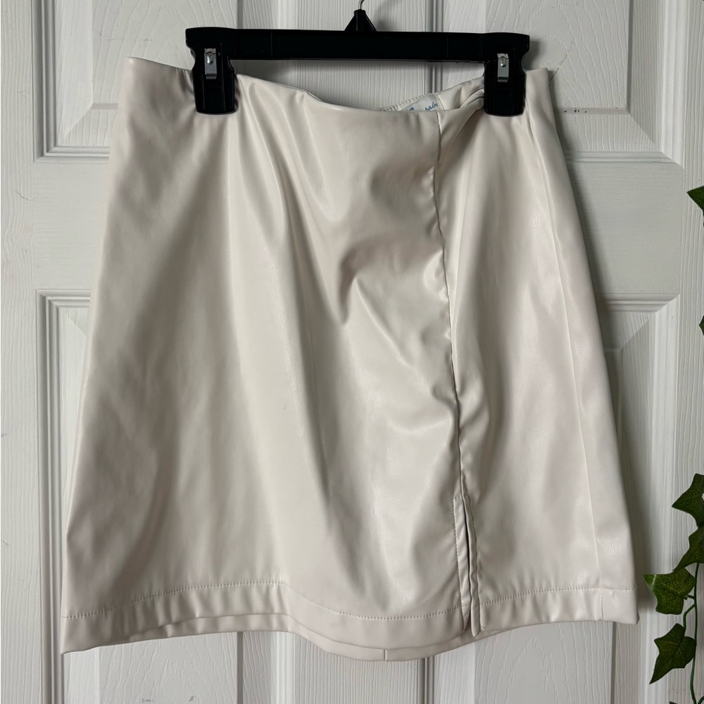 Francesca's Vicky Vegan Leather Skirt - Originally Retailed at 56.00